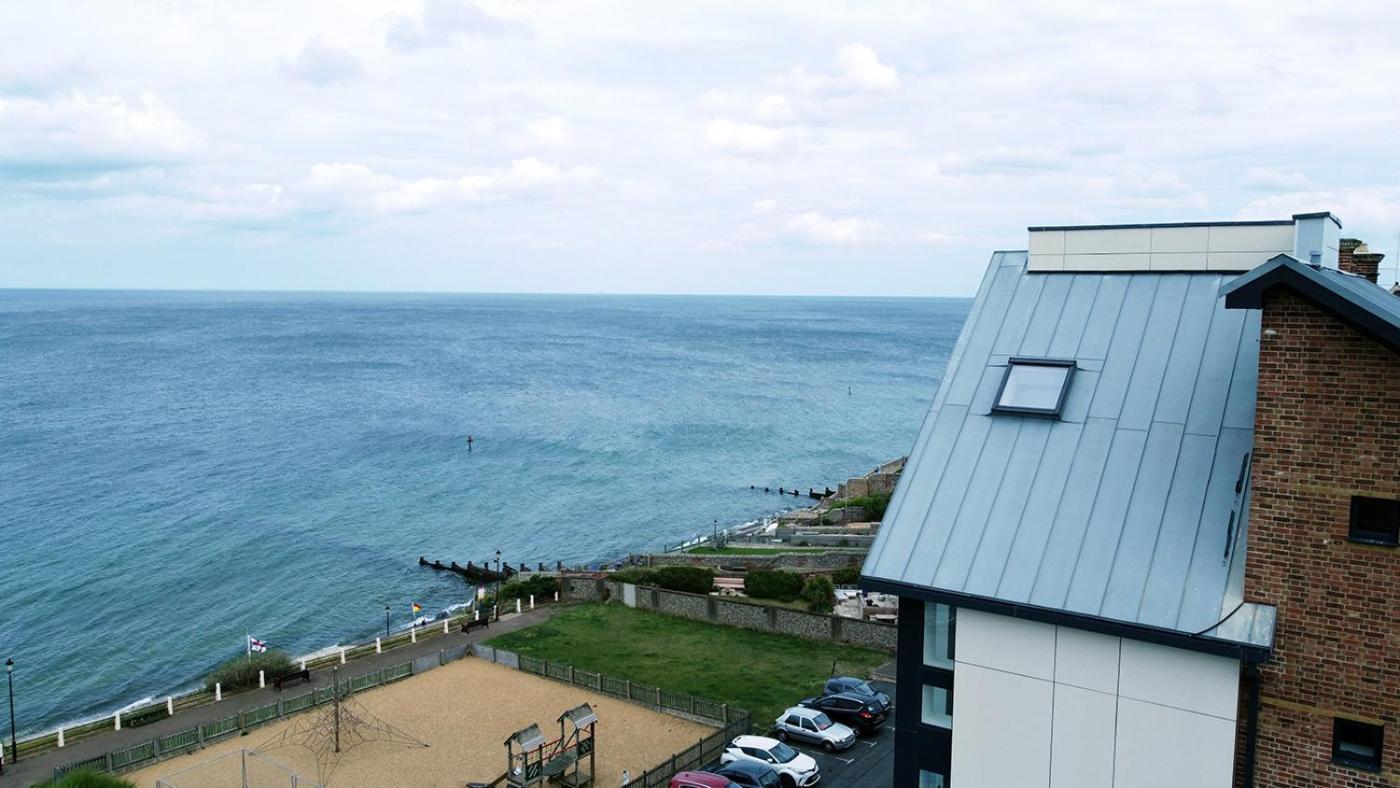 The Burlington Collection Sheringham Exterior foto